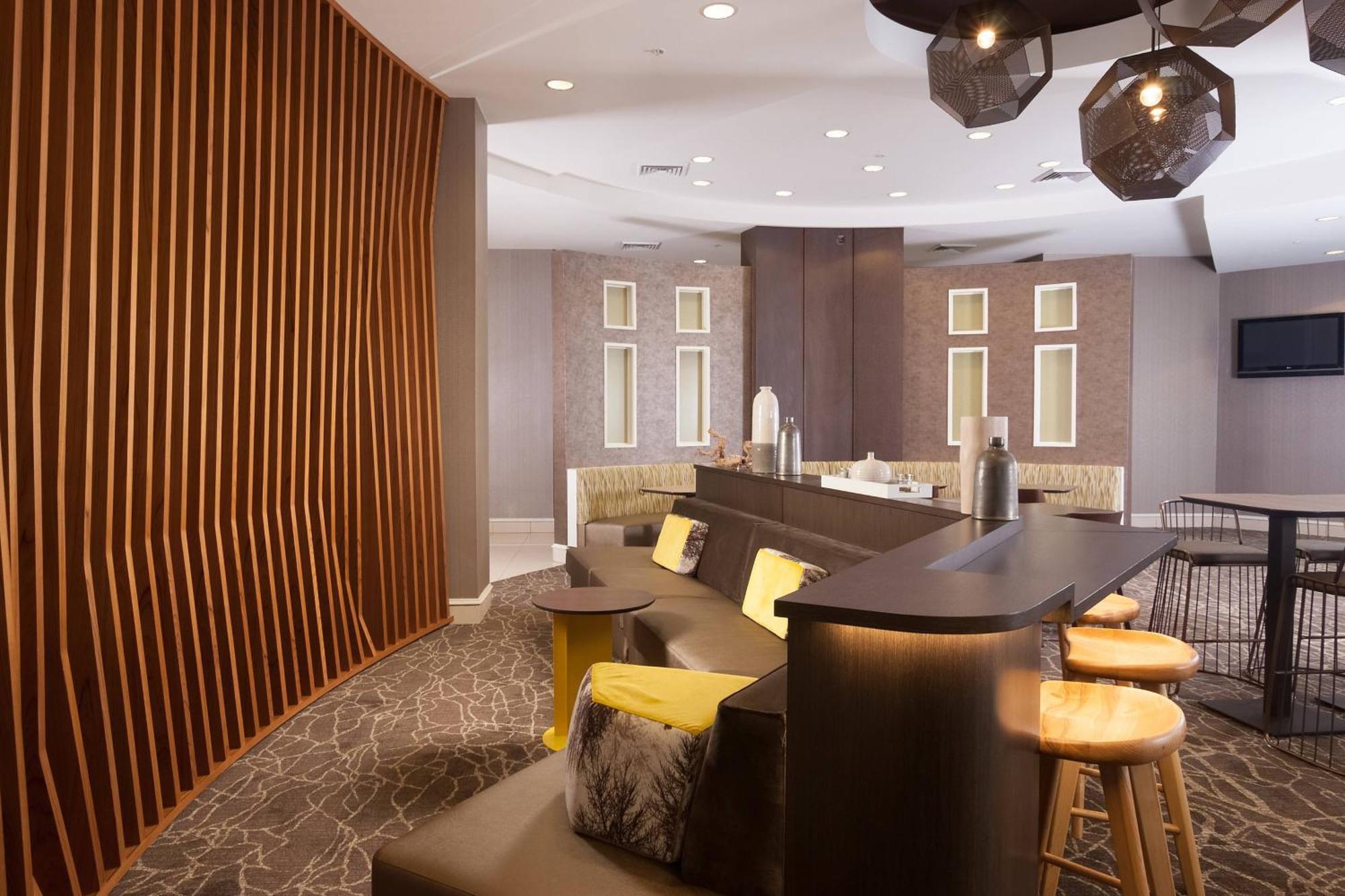 Springhill Suites Orlando Airport Exterior photo