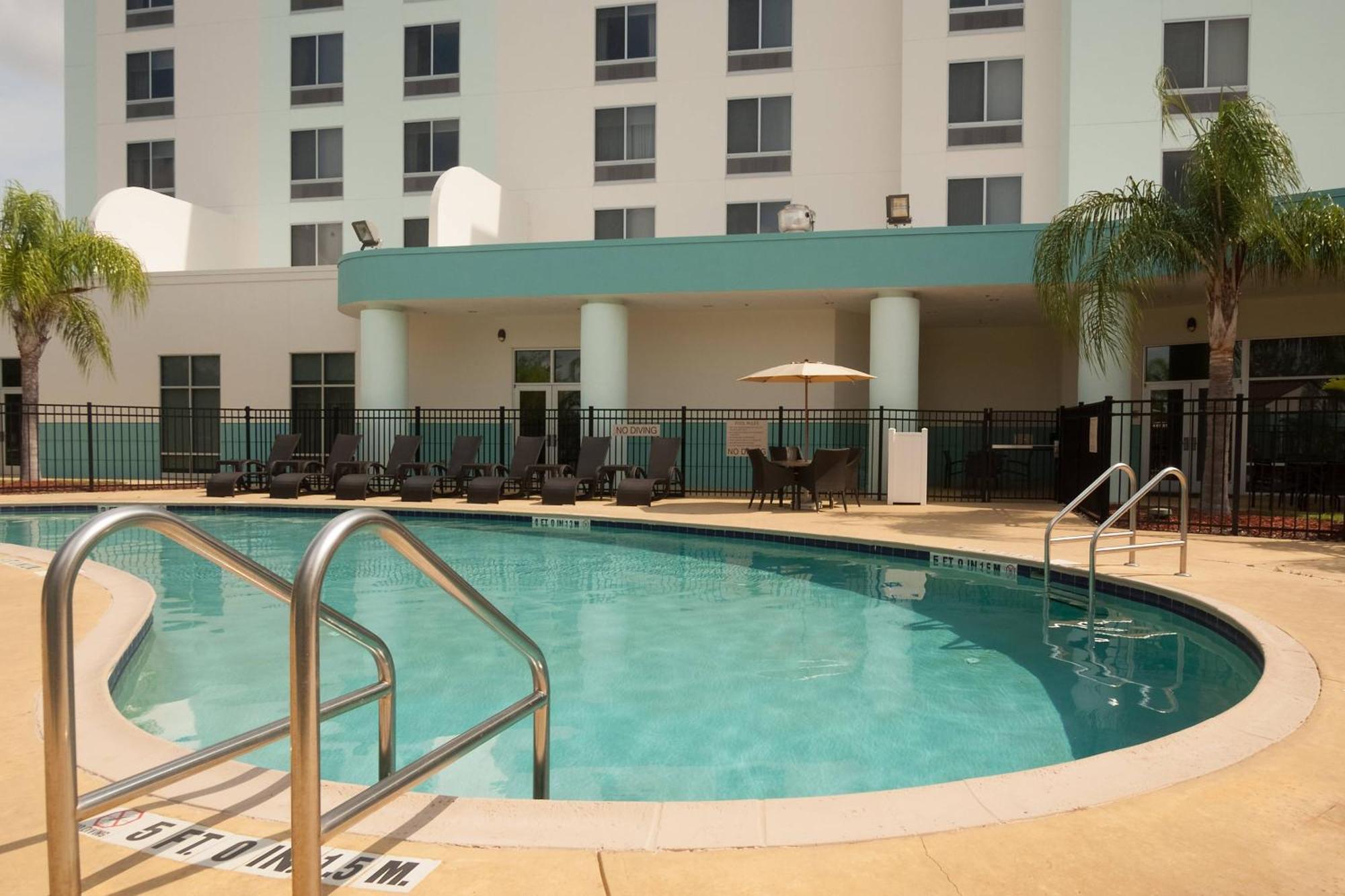 Springhill Suites Orlando Airport Exterior photo