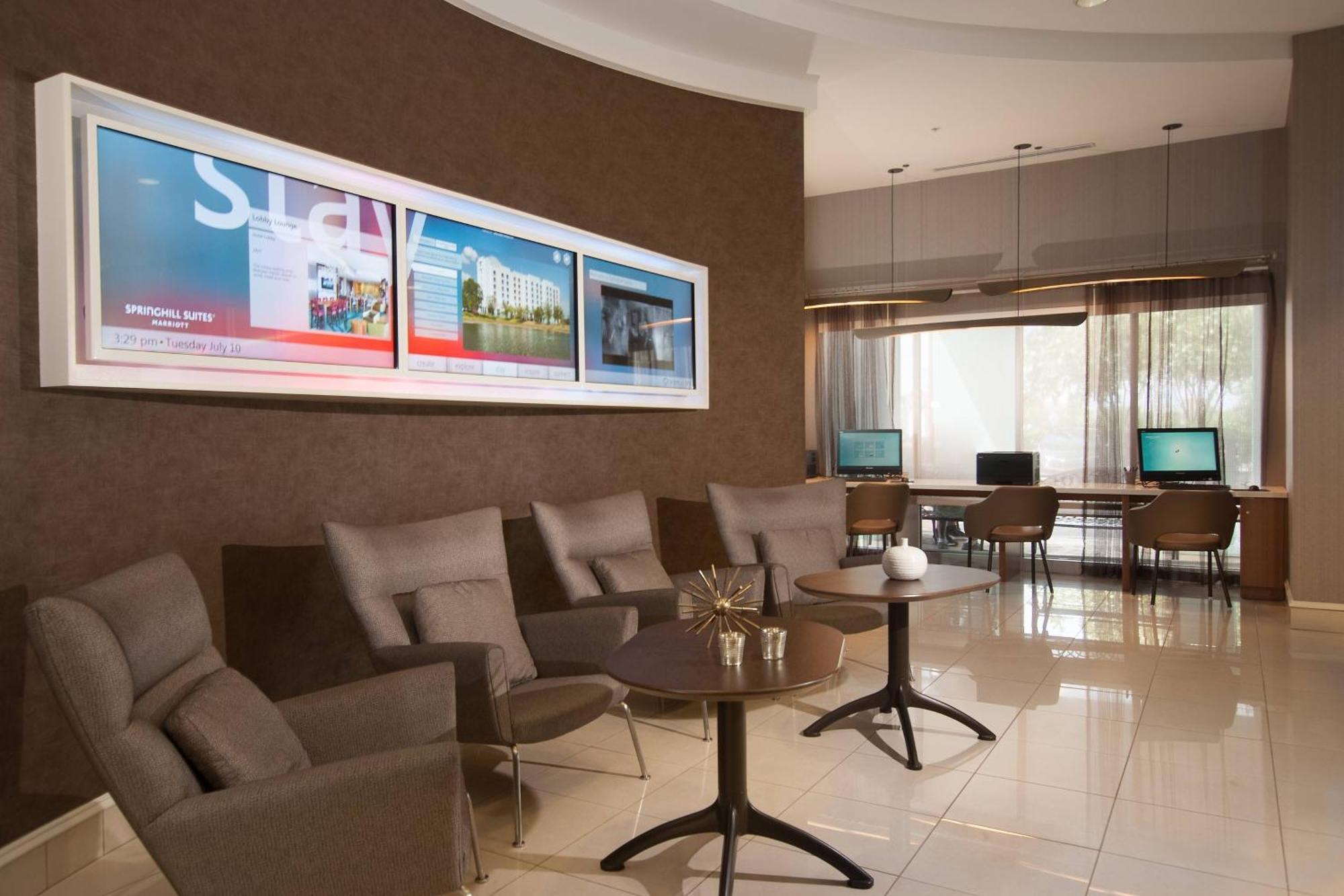 Springhill Suites Orlando Airport Exterior photo