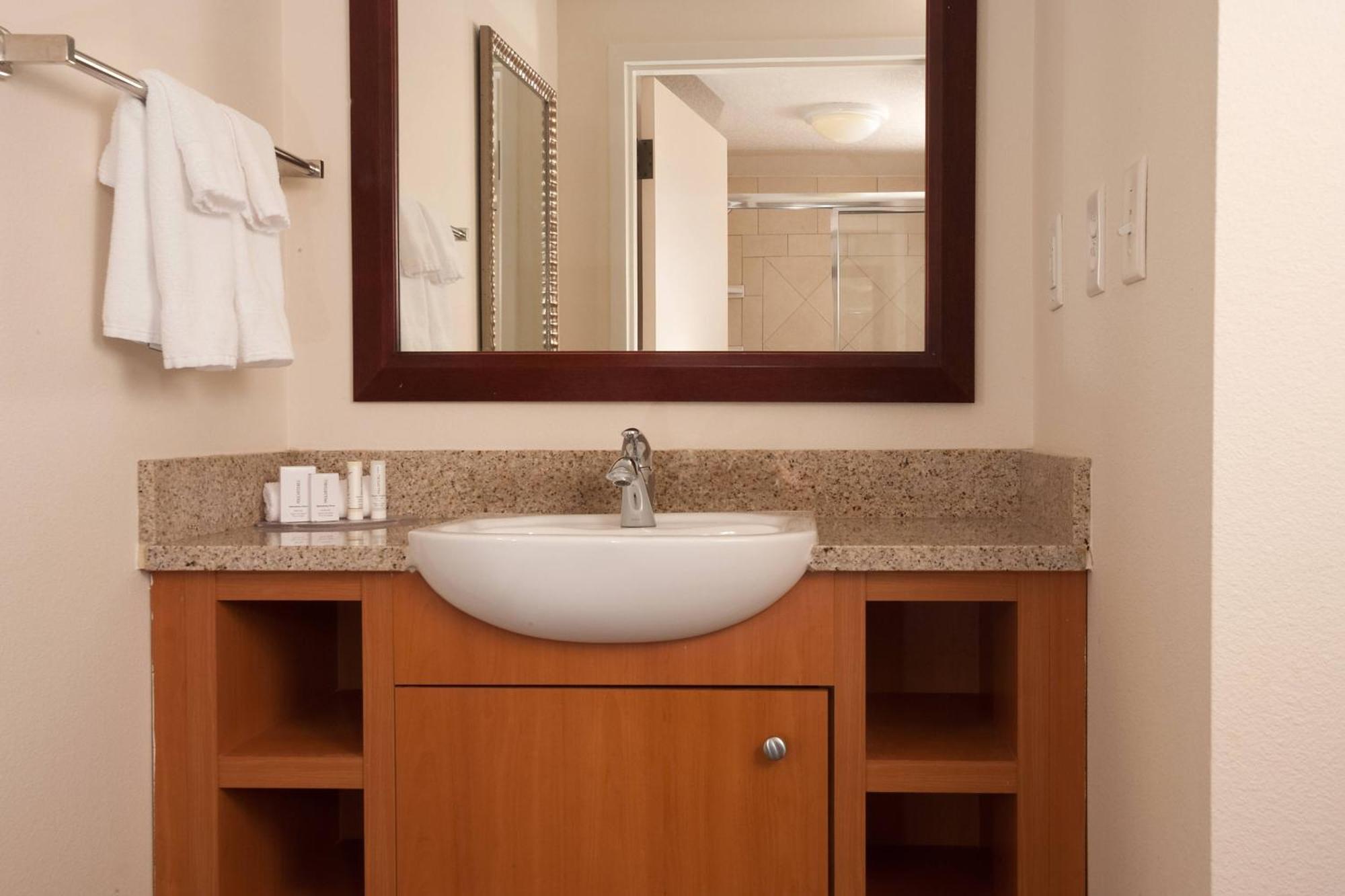 Springhill Suites Orlando Airport Exterior photo