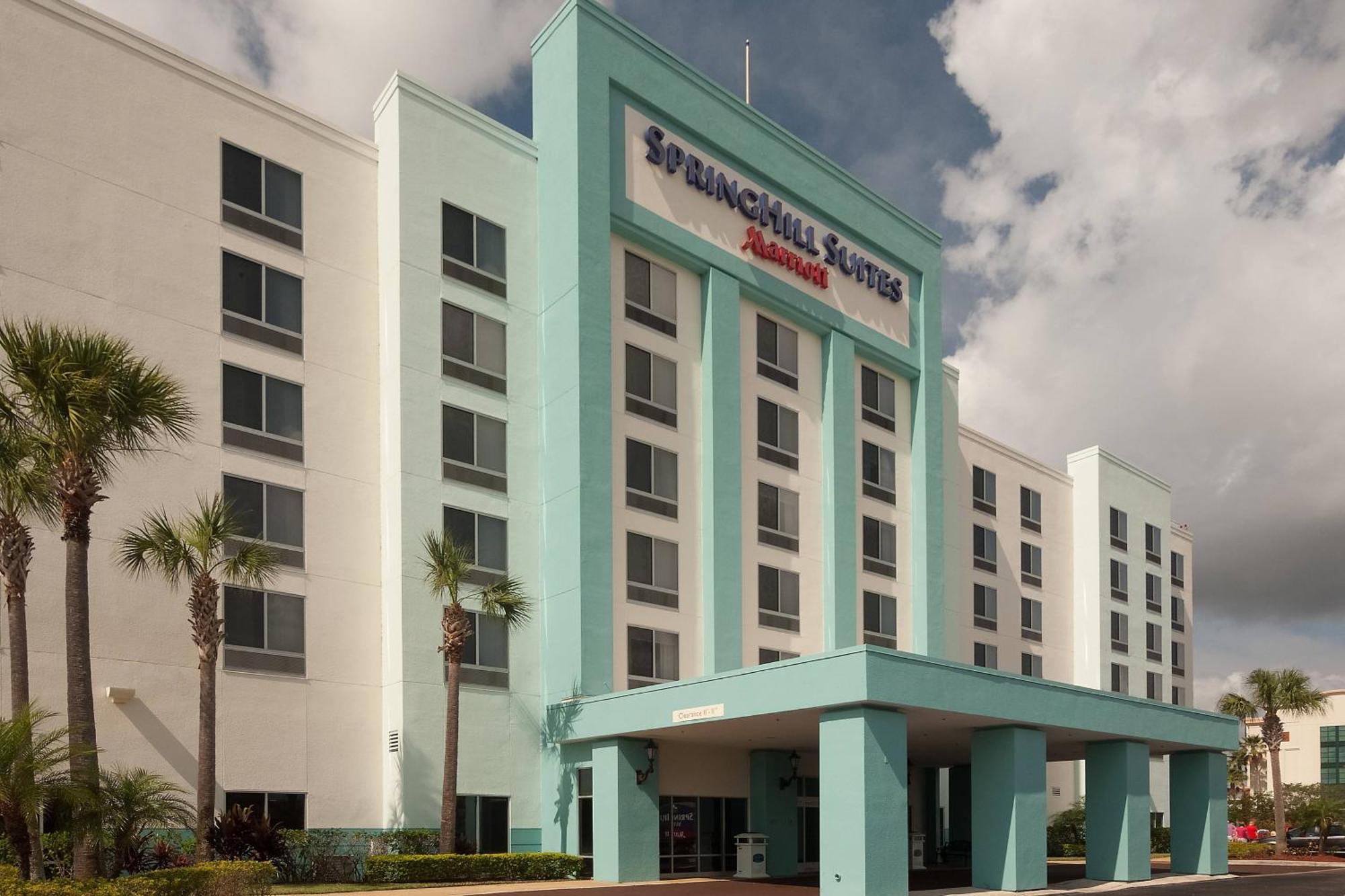 Springhill Suites Orlando Airport Exterior photo