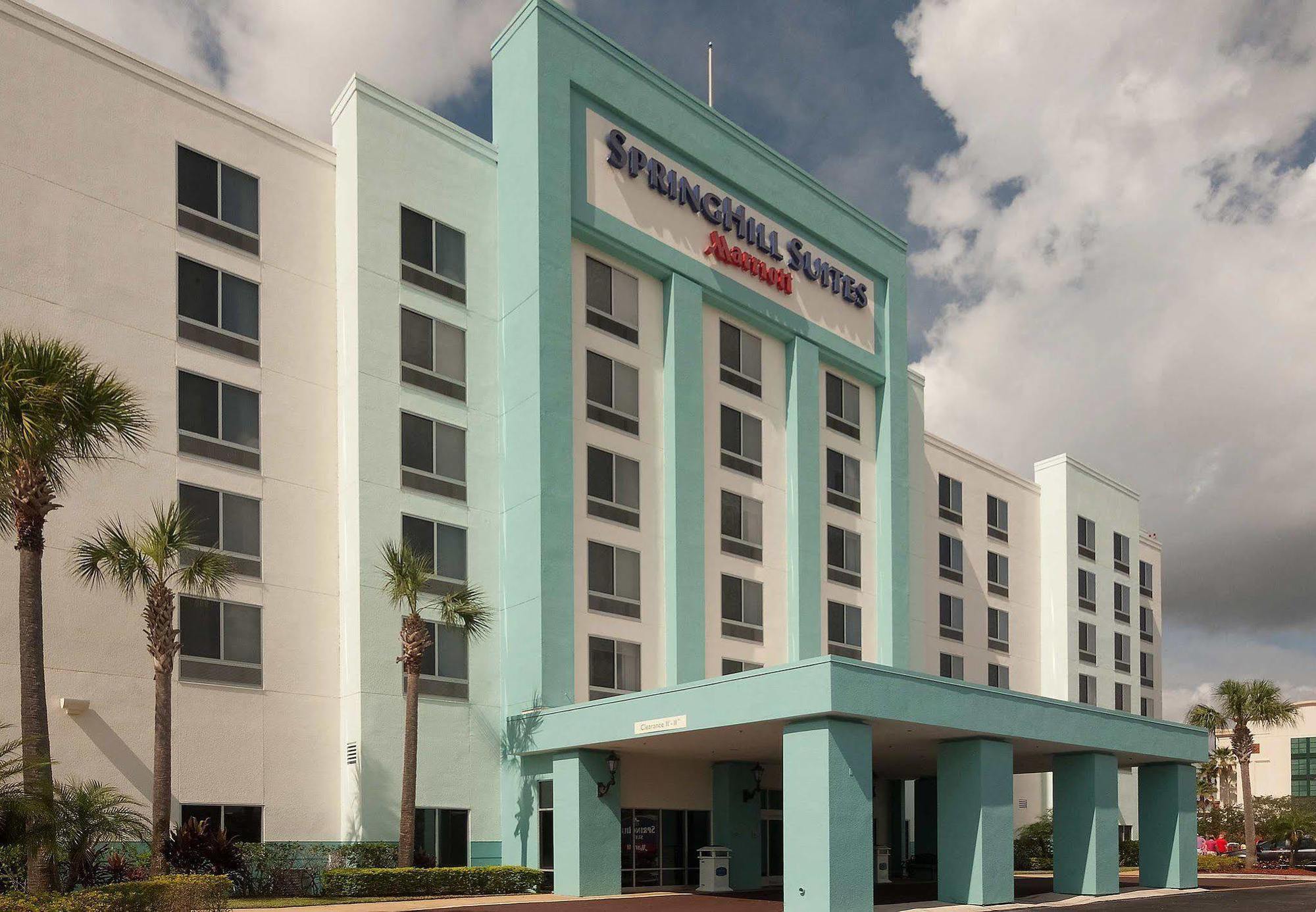 Springhill Suites Orlando Airport Exterior photo