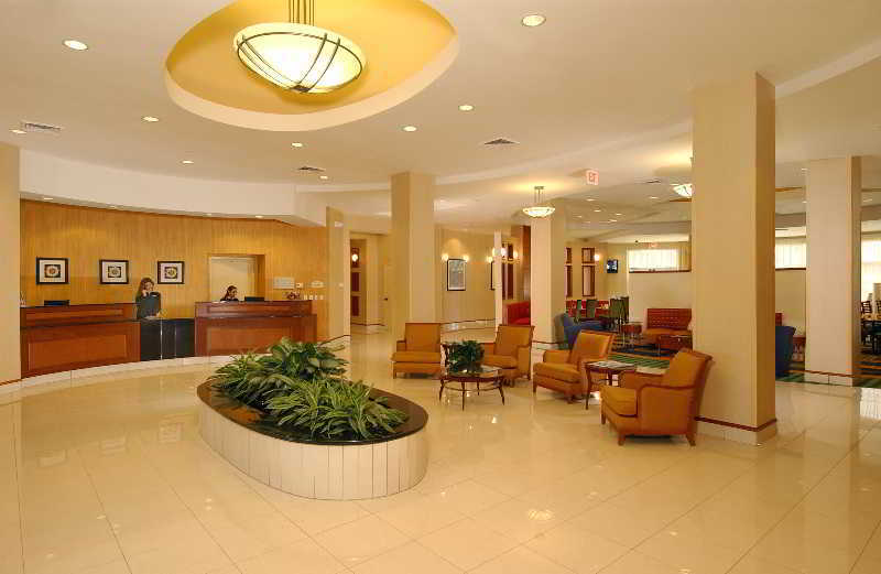 Springhill Suites Orlando Airport Interior photo
